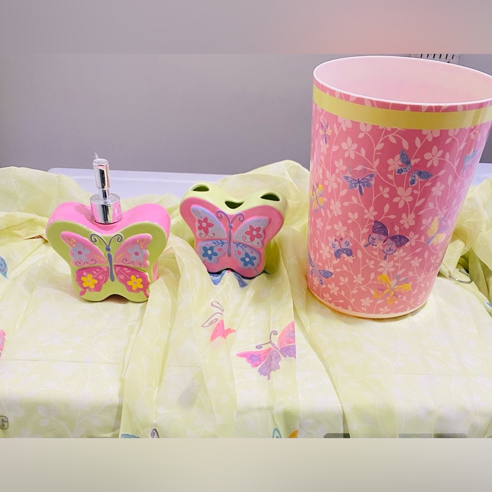 Pink Butterfly Bathroom Accessory Set - Unbranded